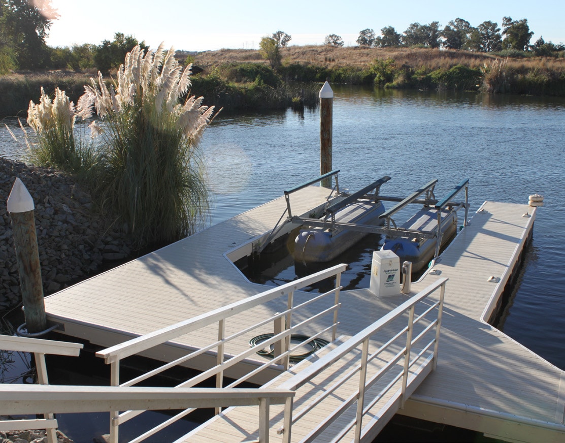 Discovery Bay Boat Dock Winn Decking